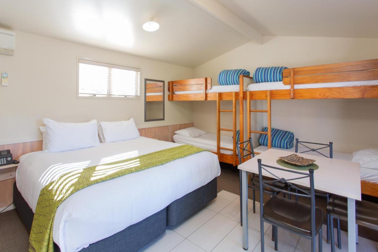 Lake Taupo Holiday Resort Bagian luar foto