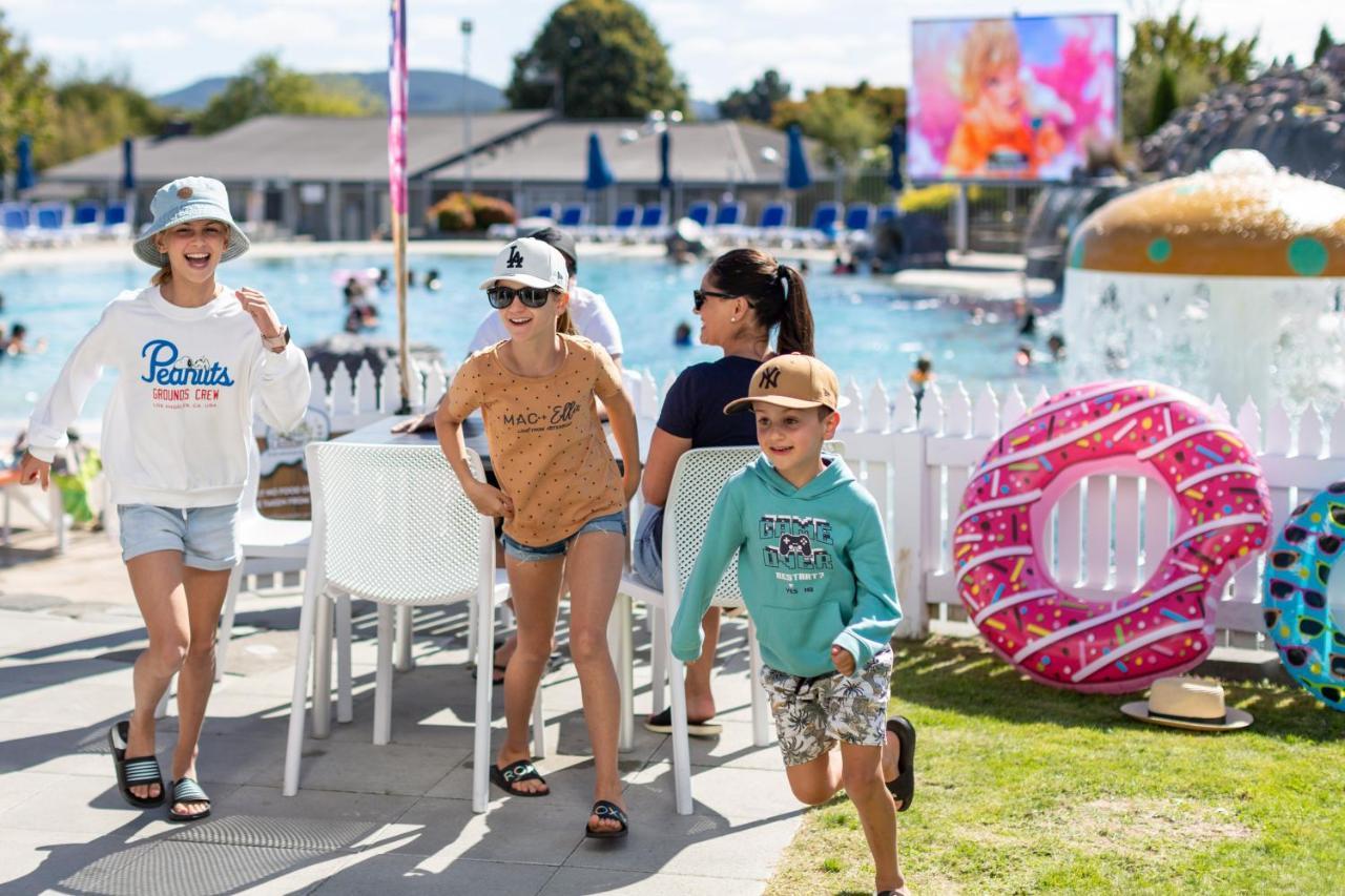 Lake Taupo Holiday Resort Bagian luar foto