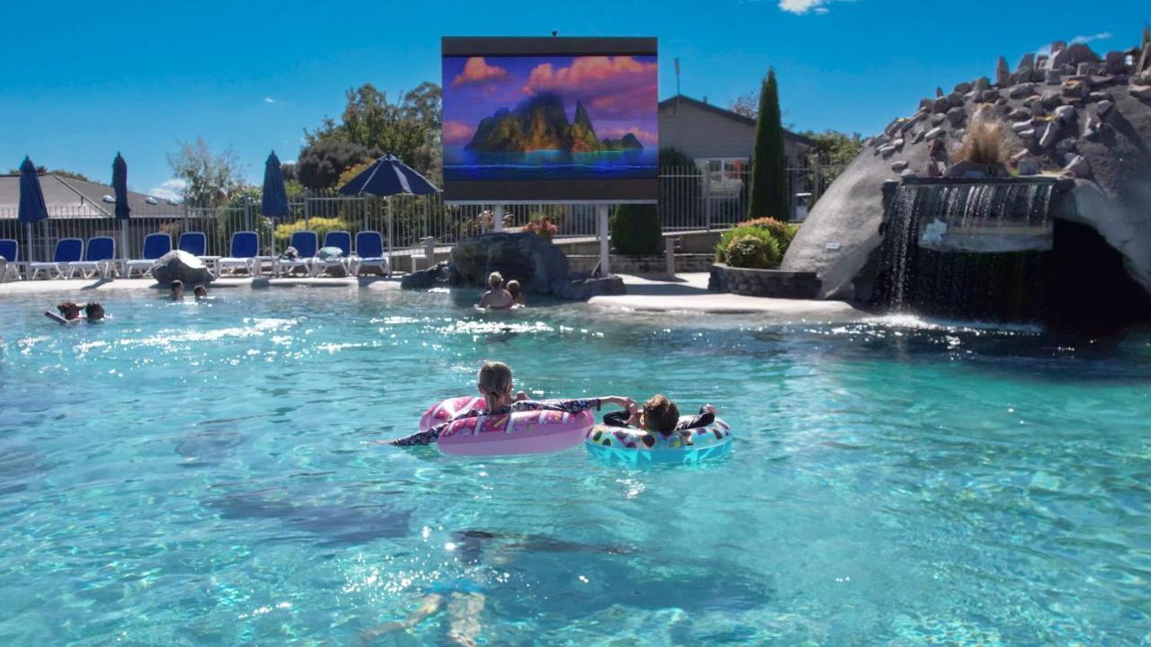Lake Taupo Holiday Resort Bagian luar foto
