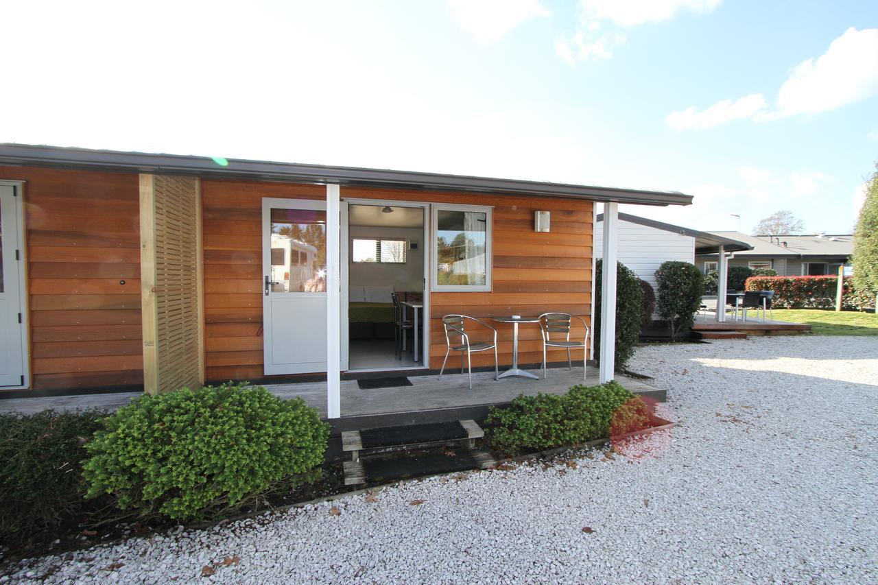 Lake Taupo Holiday Resort Bagian luar foto